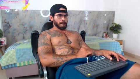 Snapshot of hanz_col chatting on May 19, 2026, 4:35 pm hanz_col online show from May 19, 2026, 4:35 pm
