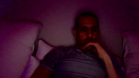 Snapshot of happy2334 chatting on September 15, 2025, 2:06 pm skysky6969 online show from September 15, 2025, 2:06 pm