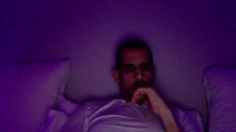 Snapshot of happy2334 chatting on September 16, 2025, 1:23 pm skysky6969 online show from September 16, 2025, 1:23 pm