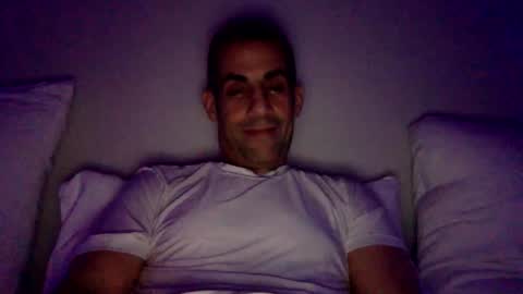 Snapshot of happy2334 chatting on September 24, 2025, 7:06 pm skysky6969 online show from September 24, 2025, 7:06 pm