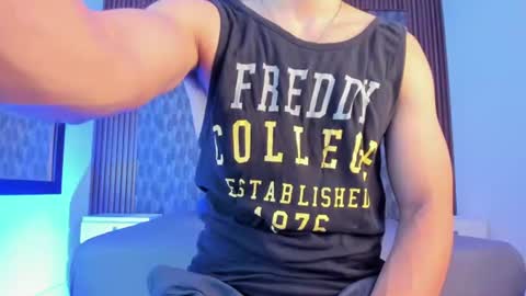 happy_hot7 online show from June 19, 2026, 12:20 pm