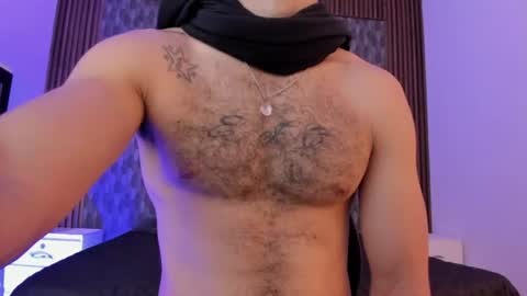 happy_hot7 online show from June 23, 2026, 7:12 pm