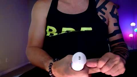 Josh Hamilton online show from April 4, 2026, 12:13 pm