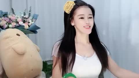 Daisy online show from June 18, 2026, 2:21 pm