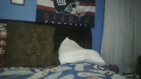 happyhappy4 online show from January 12, 2026, 6:40 am