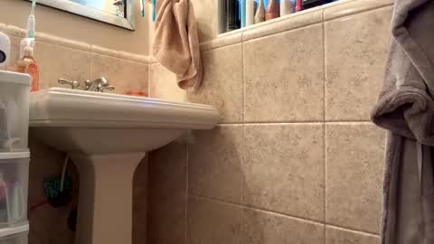 Jhonassmann12 online show from January 9, 2025, 1:13 pm