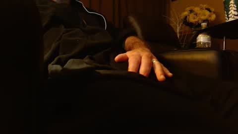 Jhonassmann12 online show from February 17, 2025, 8:41 am