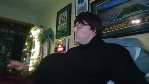 happynpregnant online show from March 2, 2025, 8:40 pm