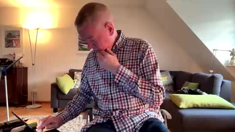 Harry online show from February 9, 2026, 7:12 am