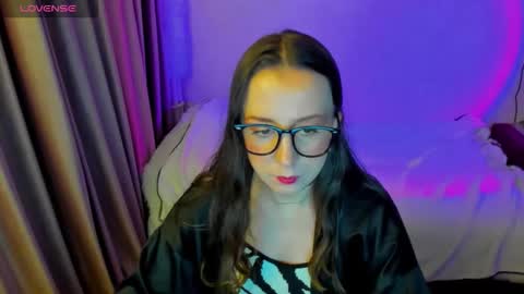 Stephanie online show from March 1, 2026, 7:27 pm