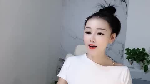 Daisy online show from September 18, 2025, 4:47 am