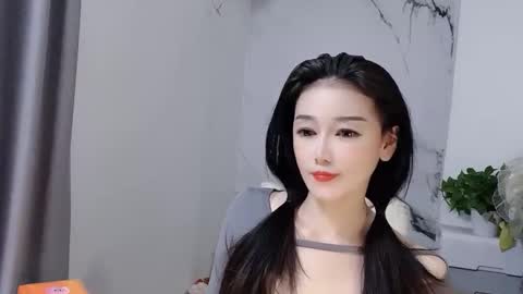 happysweety1688 online show from October 25, 2025, 5:26 am