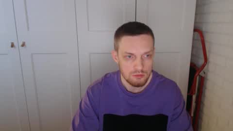 happyvelvetpaw online show from January 19, 2026, 5:55 am