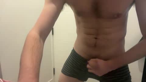 Snapshot of hard4you242 chatting on February 3, 2025, 4:14 am hard4you242 online show from February 3, 2025, 4:14 am