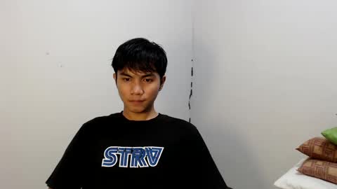 hard_bry online show from February 1, 2025, 12:47 pm