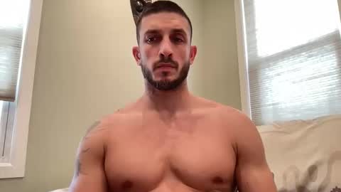 Snapshot of hard_runner_ chatting on November 19, 2025, 4:40 pm hard_runner_ online show from November 19, 2025, 4:40 pm