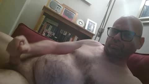 hardforhours_ online show from May 9, 2026, 12:38 am
