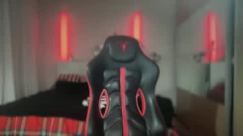 Snapshot of hardmattsteel chatting on December 20, 2024, 1:11 pm MATTSTEEL - ITALIAN STALLION online show from December 20, 2024, 1:11 pm