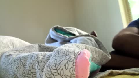 Snapshot of hardone00000 chatting on October 25, 2025, 5:19 pm hardone00000 online show from October 25, 2025, 5:19 pm