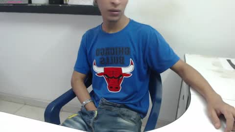 Snapshot of hardsexlove08 chatting on April 26, 2026, 9:34 pm Andres Dean online show from April 26, 2026, 9:34 pm