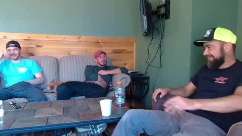 Snapshot of hardworkertn chatting on April 11, 2026, 4:00 pm hardworkertn online show from April 11, 2026, 4:00 pm