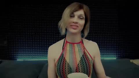 Miss Hardy online show from February 26, 2026, 4:33 am