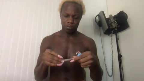 Hardy Lamour online show from December 14, 2025, 7:18 pm