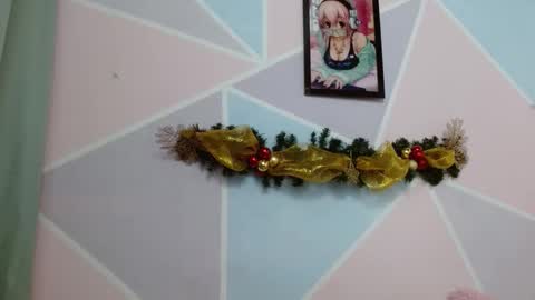 Snapshot of haresandpame_mds chatting on December 13, 2024, 5:00 pm Hares online show from December 13, 2024, 5:00 pm