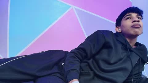 Snapshot of haresandpame_mds chatting on February 22, 2026, 3:10 pm Hares online show from February 22, 2026, 3:10 pm