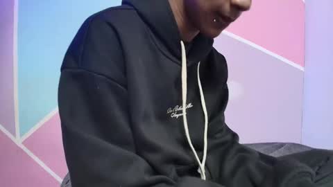 Snapshot of haresandpame_mds chatting on February 24, 2026, 3:32 pm Hares online show from February 24, 2026, 3:32 pm