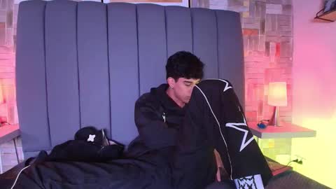 Snapshot of haresandpame_mds chatting on March 3, 2026, 1:50 pm Hares online show from March 3, 2026, 1:50 pm