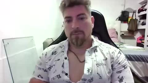 harley_and_alex13 online show from February 19, 2026, 10:28 pm