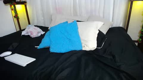 Snapshot of harley_quinns1 chatting on March 6, 2025, 11:53 pm harley_quinns1 online show from March 6, 2025, 11:53 pm