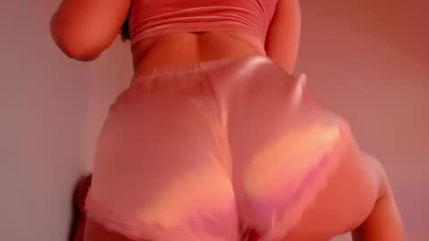 Annie online show from December 29, 2024, 9:28 am