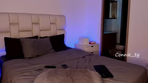 Snapshot of harley_sweett chatting on December 23, 2024, 7:20 pm online show from December 23, 2024, 7:20 pm