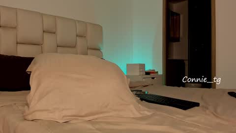 Snapshot of harley_sweett chatting on January 22, 2025, 3:52 am online show from January 22, 2025, 3:52 am