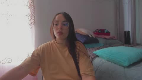 Natii  online show from April 13, 2026, 8:25 pm