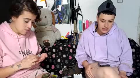 Snapshot of harly_jocker chatting on December 20, 2024, 4:36 pm online show from December 20, 2024, 4:36 pm