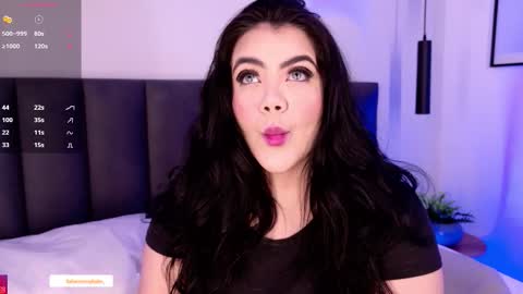 Snapshot of harmonybabe_ chatting on November 25, 2025, 7:36 pm Harmony online show from November 25, 2025, 7:36 pm