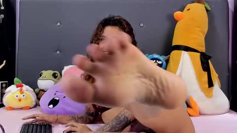 Snapshot of harmonyy_hill chatting on March 8, 2025, 12:44 am Harmony Hill online show from March 8, 2025, 12:44 am