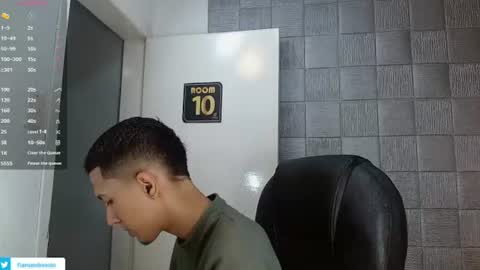 Snapshot of haroldxl chatting on June 19, 2026, 1:59 pm IM HAROLD online show from June 19, 2026, 1:59 pm