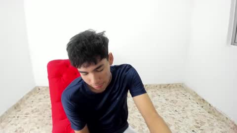 Snapshot of harry_latinboy chatting on February 26, 2025, 11:48 pm Harry online show from February 26, 2025, 11:48 pm