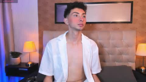 Snapshot of harry_salvatore chatting on June 1, 2026, 3:08 am Harry Salvatore online show from June 1, 2026, 3:08 am