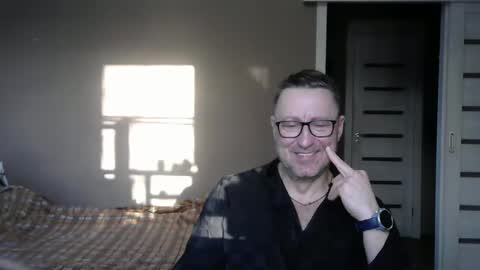 Snapshot of harrysnake chatting on February 4, 2025, 6:36 am HarrySnake online show from February 4, 2025, 6:36 am