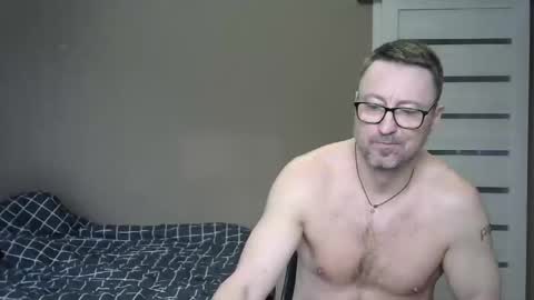 Snapshot of harrysnake chatting on February 14, 2025, 6:56 am HarrySnake online show from February 14, 2025, 6:56 am