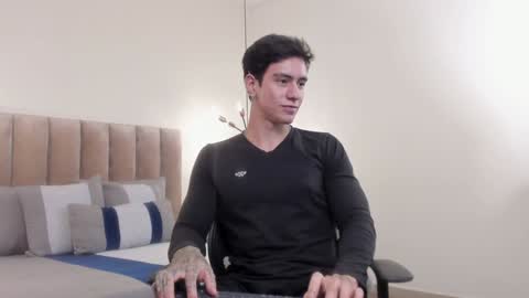 Harry Jones online show from January 28, 2025, 6:07 pm