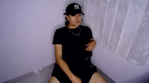 Snapshot of haru_boi chatting on December 19, 2024, 3:40 am Haru online show from December 19, 2024, 3:40 am