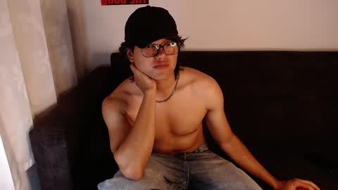 Snapshot of haru_boi chatting on September 20, 2025, 7:09 am Haru online show from September 20, 2025, 7:09 am