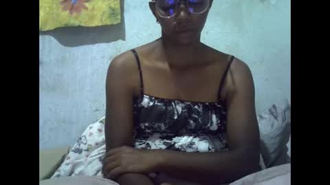 Snapshot of harysette chatting on April 19, 2026, 7:38 pm harysette online show from April 19, 2026, 7:38 pm