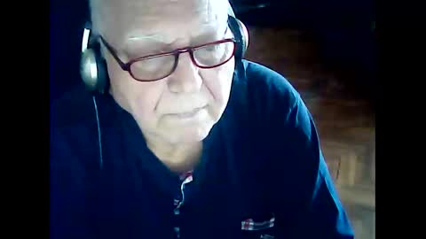 Snapshot of hasanben54398 chatting on October 26, 2025, 2:12 pm hasan online show from October 26, 2025, 2:12 pm